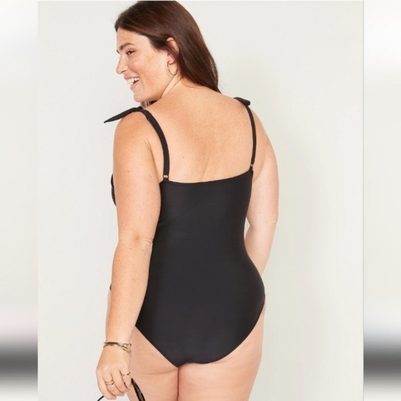 NWT! Black Tie Shoulder Ruched Plunge One-Piece Swimsuit - Multiple Sizes 💎 - Picture 9 of 10